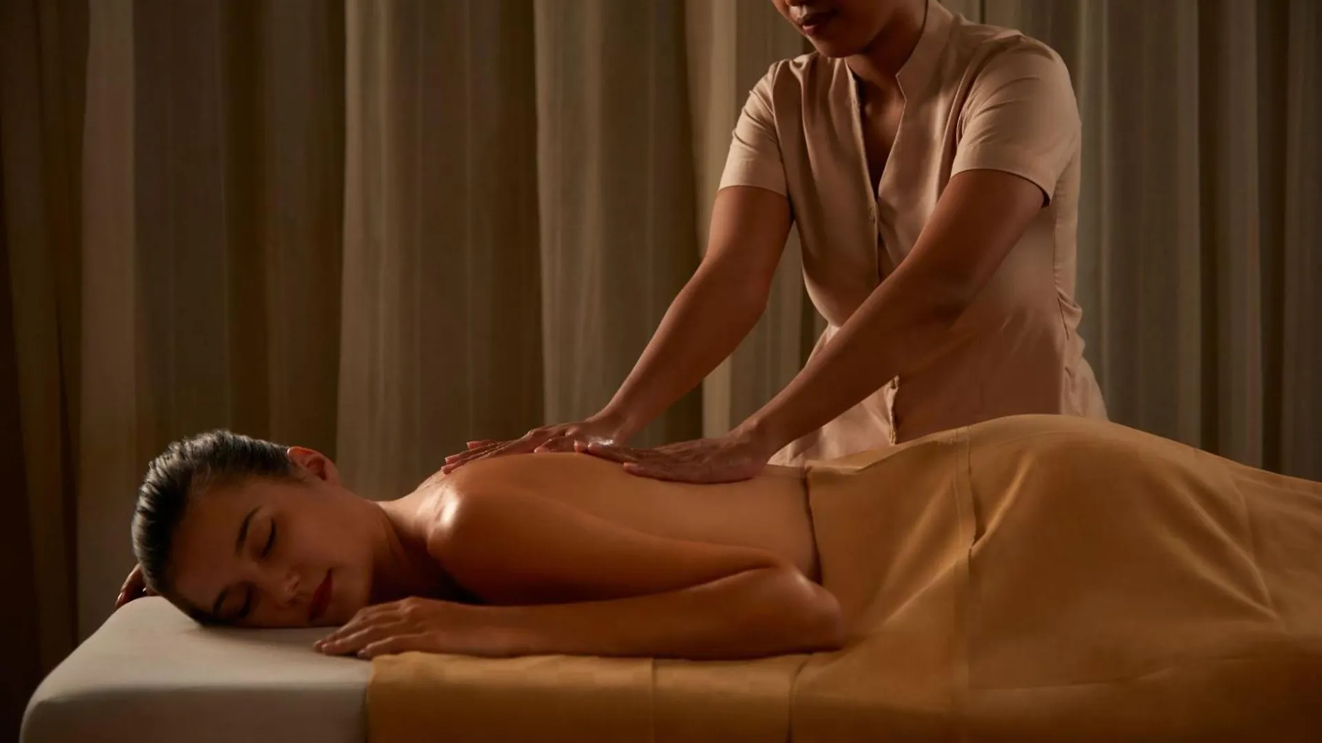 *****  Courtyard By Marriott Bali Seminyak Resort Endonezya